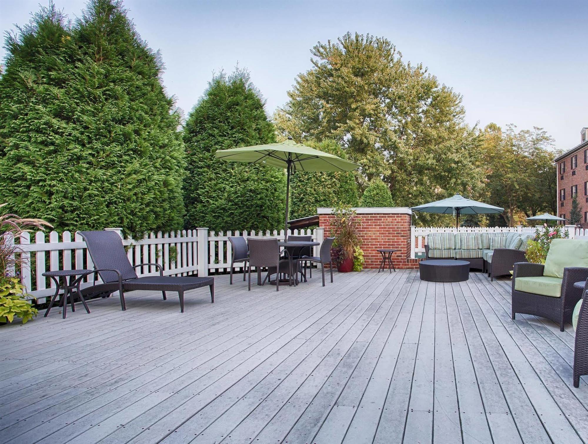 The At Lewisburg, Bw Signature Collection 3*